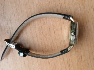 Reloj Bulova Automático Negro Dorado