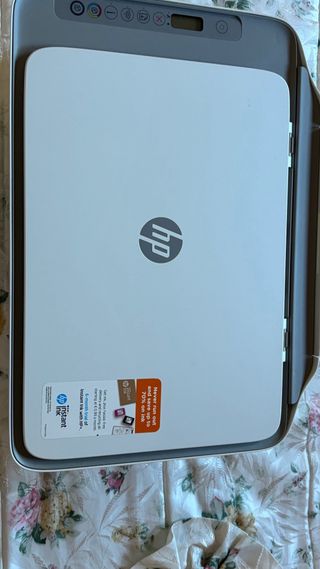 Impresora HP Blanca y Gris