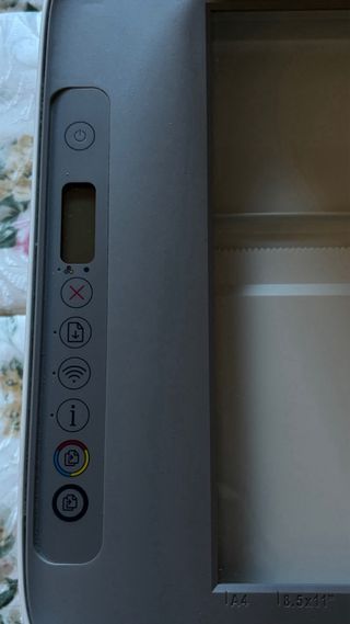 Impresora HP Blanca y Gris