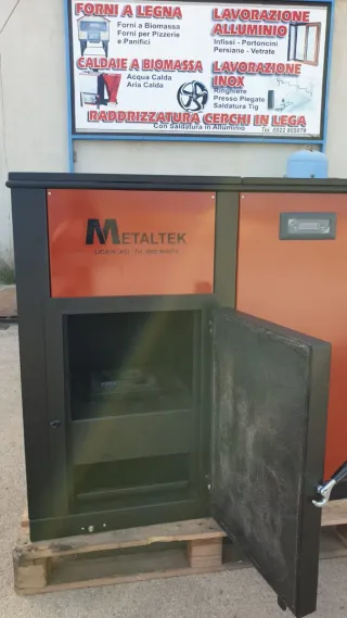 Caldaia biomassa,legna, pellet,sansa,ecc....