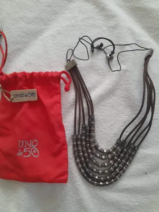 Collar UNO de 50