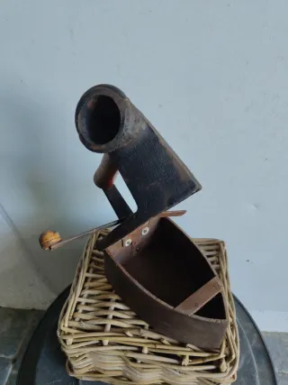 Plancha antigua de hierro