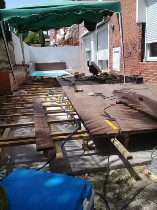 Instalador profesional de tarima exterior