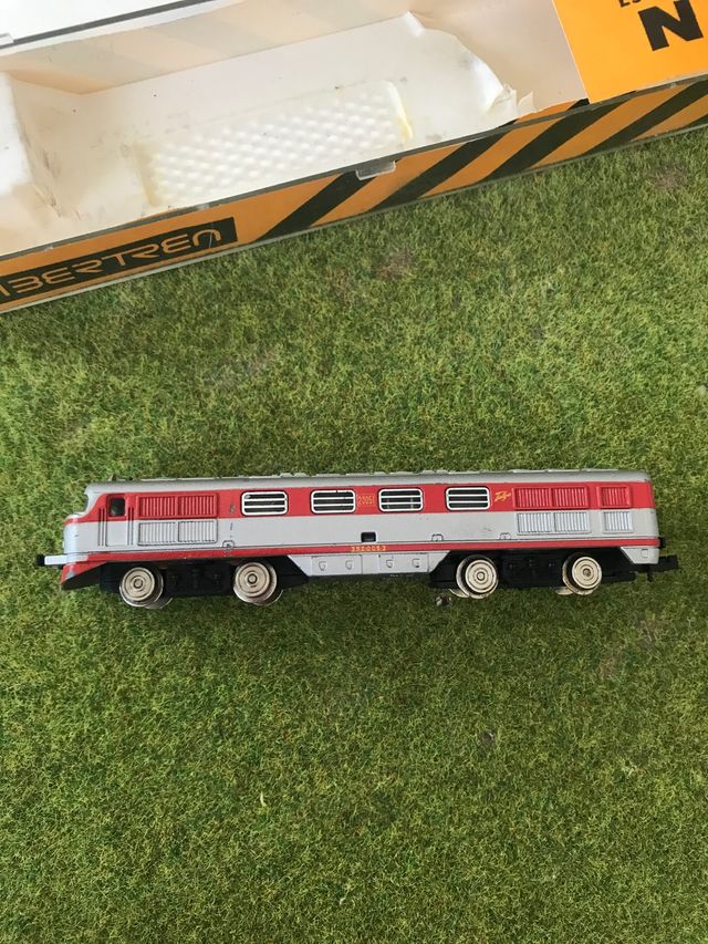 Locomotora Talgo 2000 Escala N Ibertrén Serie 352