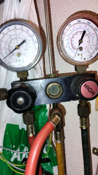 Manómetros para aire acondicionado los 3 juegos