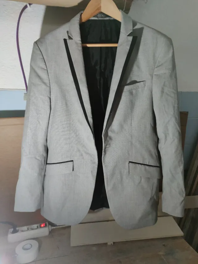 Saco de traje Zara hombre gris