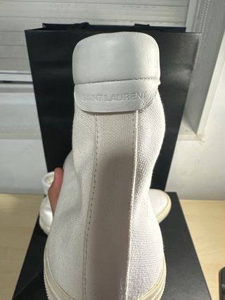 Bambas Saint Laurent Blancas