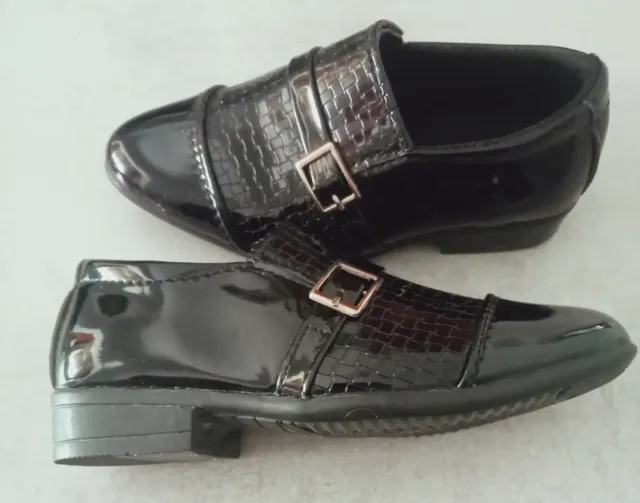 Zapatos de Charol para niñ@s, Talla 26