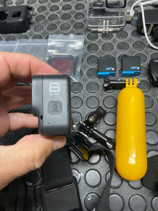 GoPro 8 Black + Accesorios