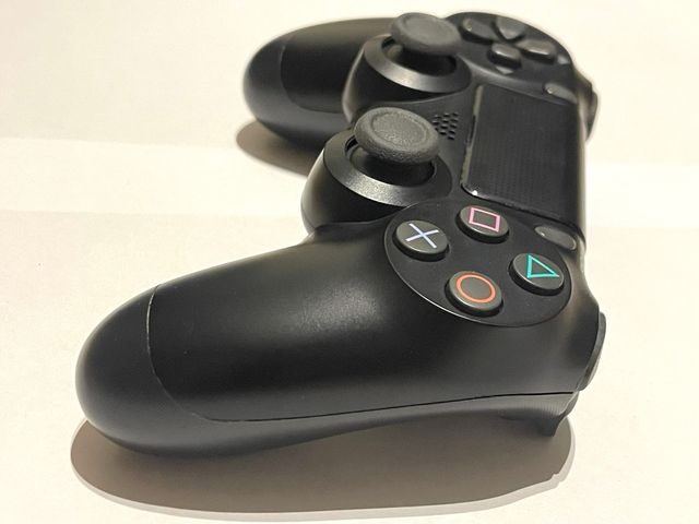 Mando PS4 Sony Negro