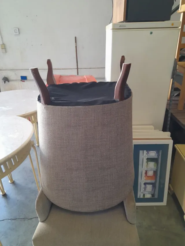 Sillón butaca beige tela