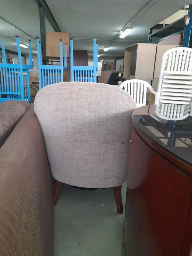 Sillón butaca beige tela