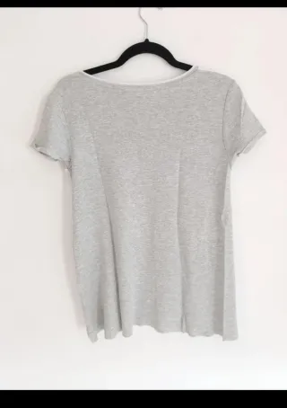 Camiseta Stradivarius Estampada