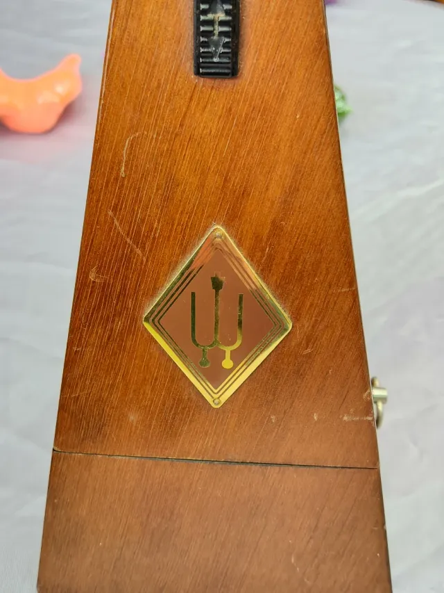 Metrónomo Wittner de Madera