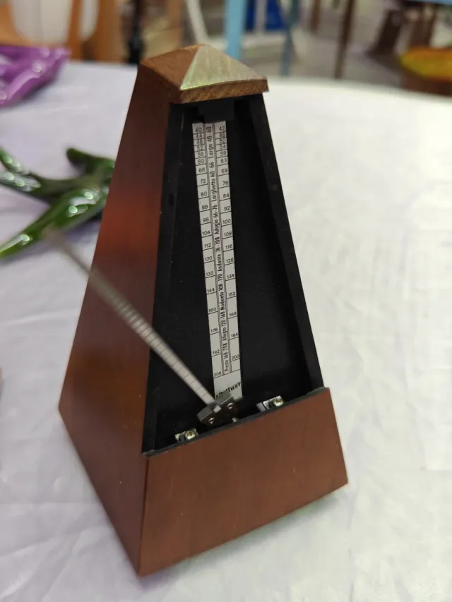 Metrónomo Wittner de Madera