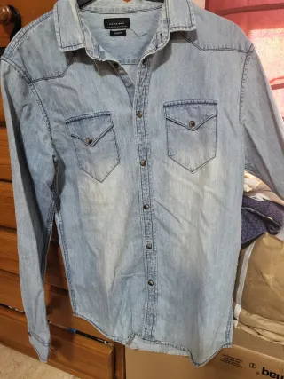 Camisa vaquera Zara Man azul claro
