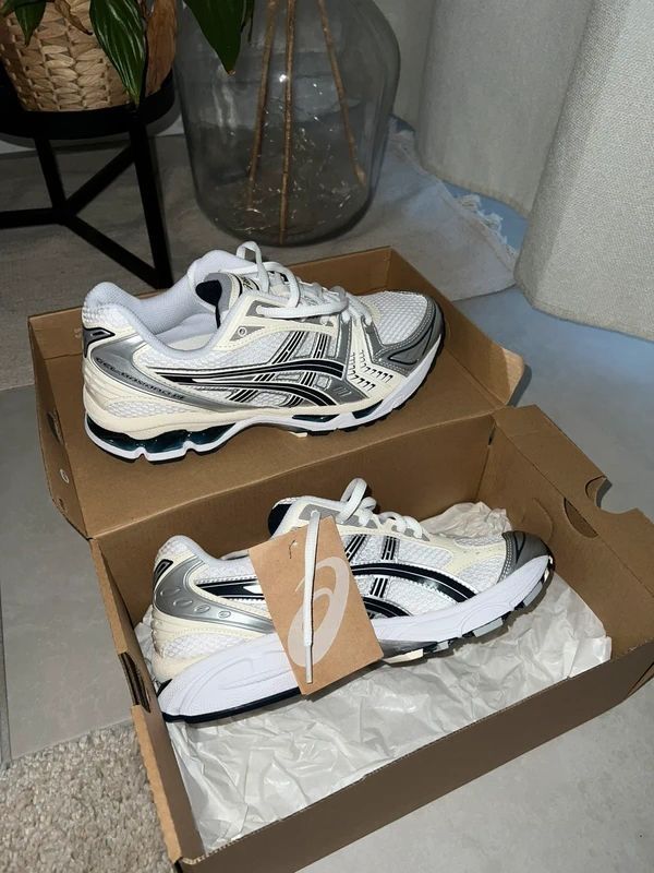 Zapatillas Asics Mujer Talla 40 Nuevas