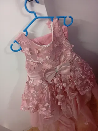 Vestido rosa niña 4-5 años con cola