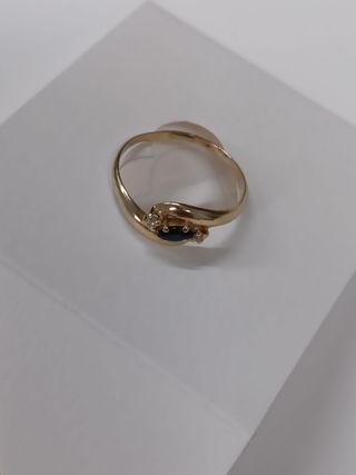 Anillo Oro 18K Zafiro y Diamantes