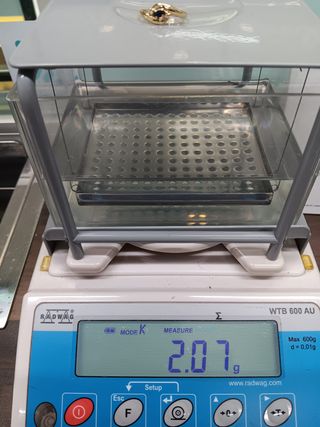 Anillo Oro 18K Zafiro y Diamantes