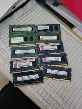 10x RAM ddr2 Notebook 1GB Vari Modelli