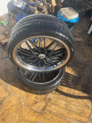 4 Llantas BARRACUDA BOLTEC T6 235/35 R19