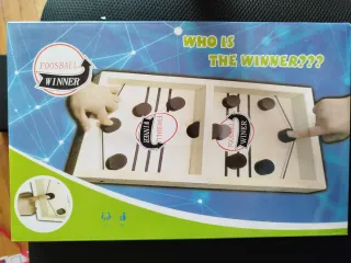 Juego de mesa futbolín Winner