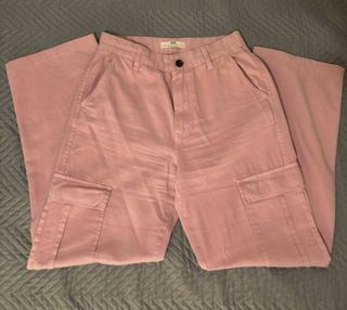 Pantalón cargo Stradivarius rosa Y MAS COLORES