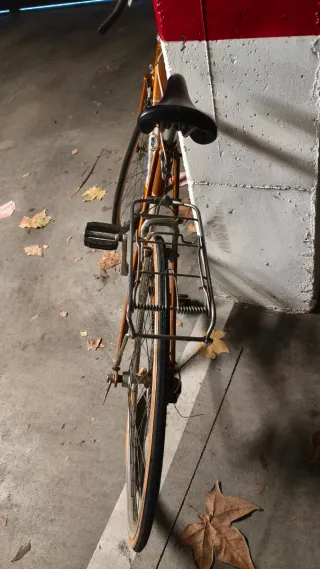 Bicicleta carretera BH antigua