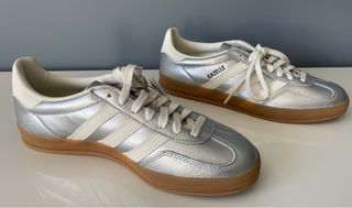 Zapatillas Adidas Gazelle Indoor Plata