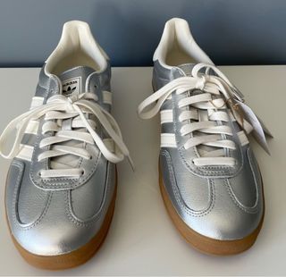 Zapatillas Adidas Gazelle Indoor Plata