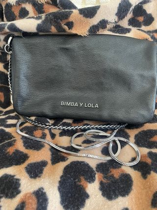 Bolso Bimba y Lola Piel Negro bandolera