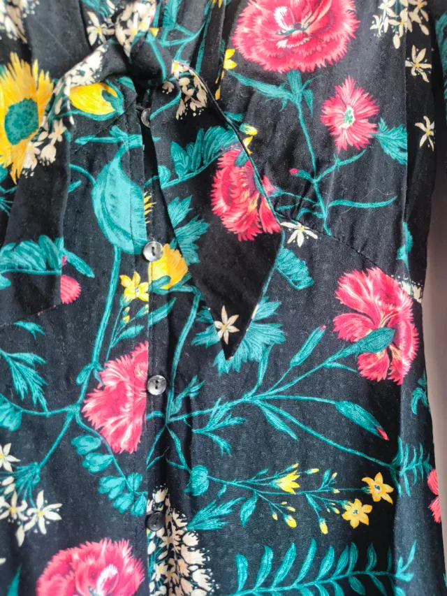 Vestido largo Springfield floral Talla XS