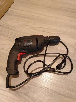 Taladro SKIL 550 Watt casi sin uso