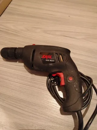 Taladro SKIL 550 Watt casi sin uso