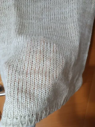 Jersey fino beige con cuello alto