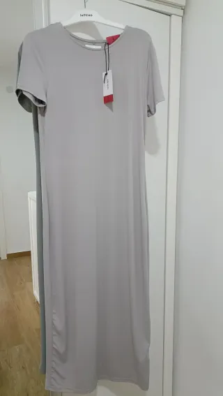 Vestido Lefties ceñido gris talla M