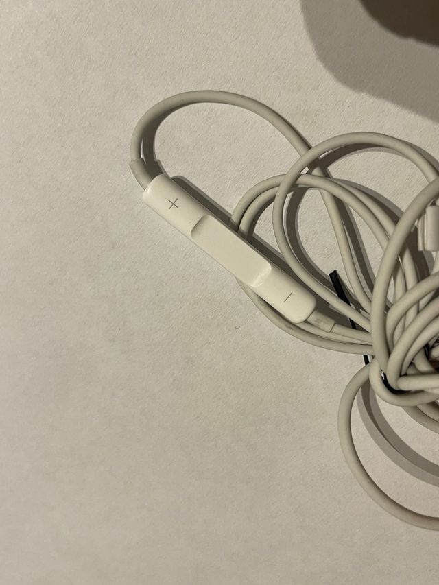 Auriculares Apple Earpods USB-C Blancos