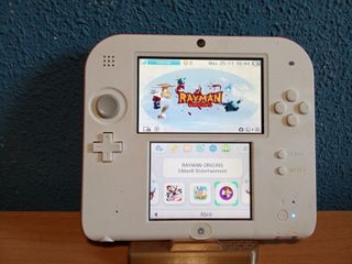 Nintendo 2DS + 12 Giochi