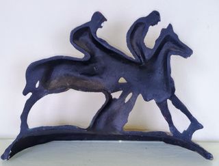 Carreras de caballos de hierro fundido antiguas