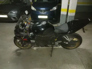 Suzuki GSXR 600 2005