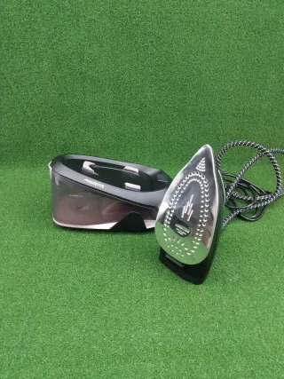 Centro de planchado Rowenta Easy Steam VR5120