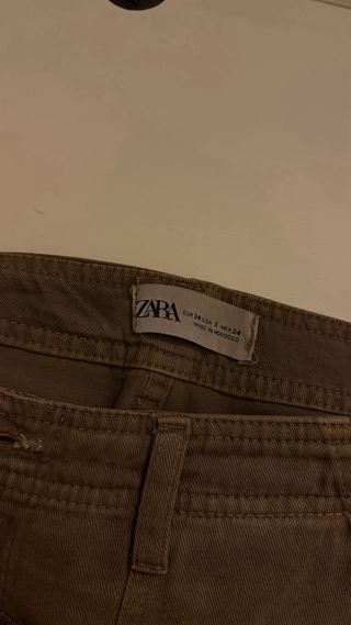 Pantalón cargo marrón