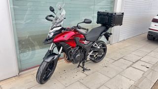 Honda CB500X Roja con Baúl
