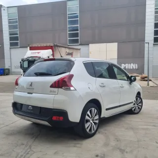 Peugeot 3008 pocos km etiqueta C