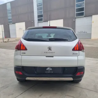 Peugeot 3008 pocos km etiqueta C