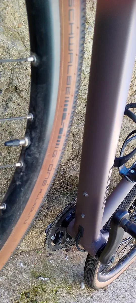 Bicicleta Gravel Cube