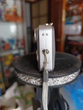 Cámara Digital Casio Exilim EX-Z850 Plata