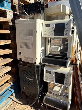 La Cimbali Q10 Cafetera Profesional