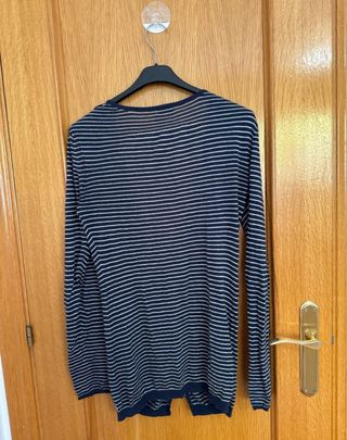 Chaqueta de punto azul marino a rayas